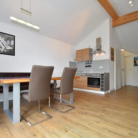 In Am Ettelsberg Skilift Appartement