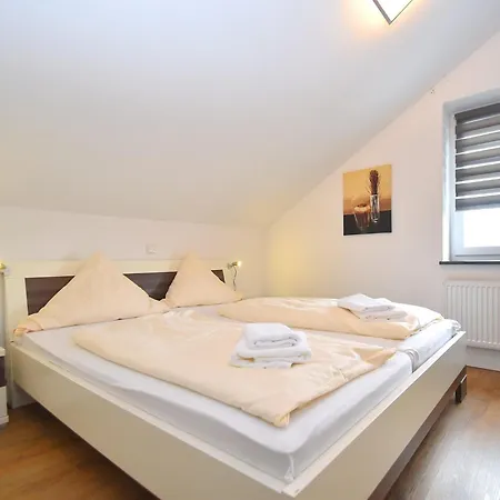 In Am Ettelsberg Skilift Apartment