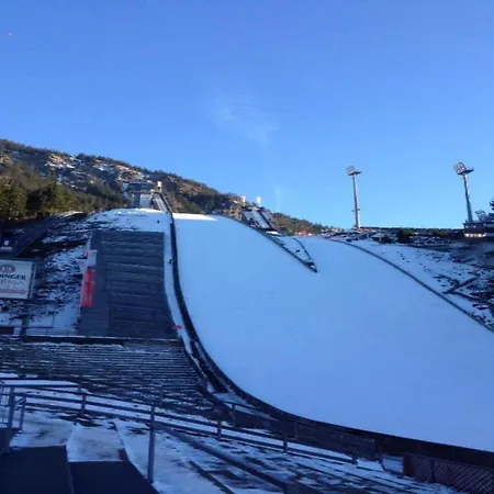 In Am Ettelsberg Skilift 아파트 *